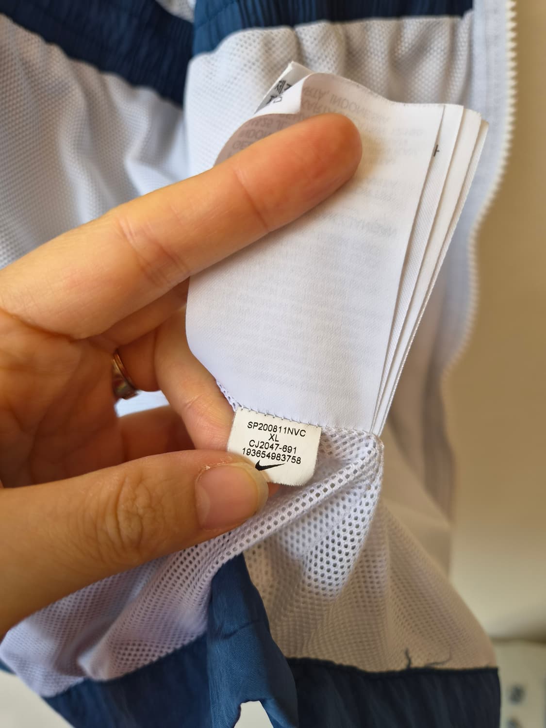 나이키 여성 롱스트링바람막이 상품이미지10