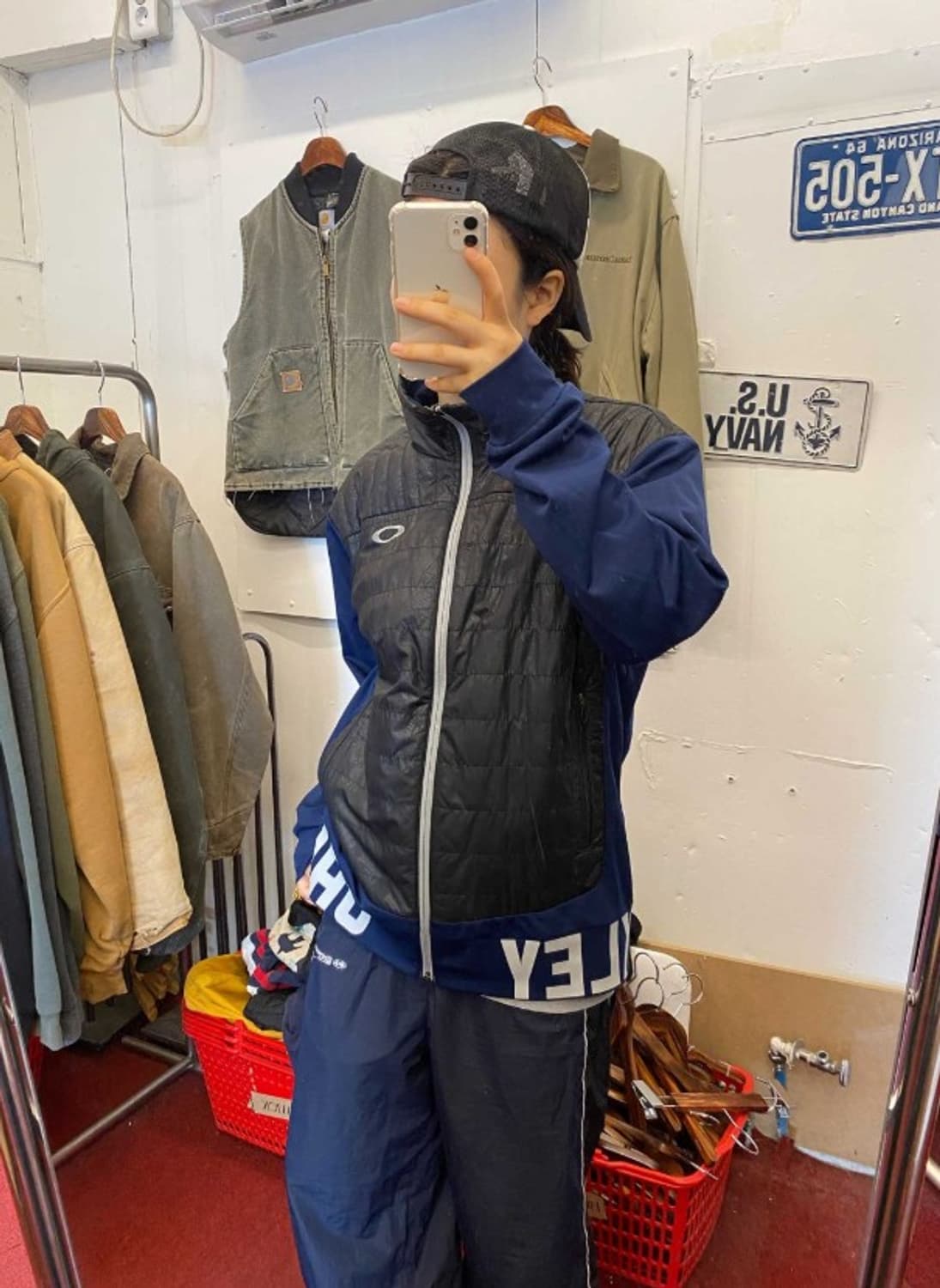 오클리 OAKLEY 스펠아웃 시그니처 트랙 자켓 PN6814 상품이미지2