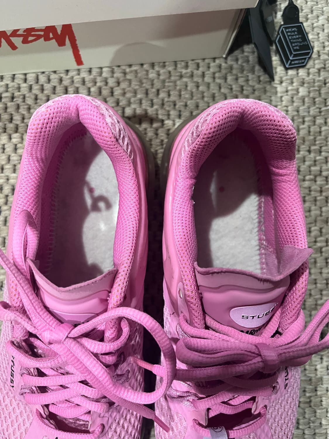 나이키x스투시 에어맥스 2013 사이킥 핑크 270 상품이미지4