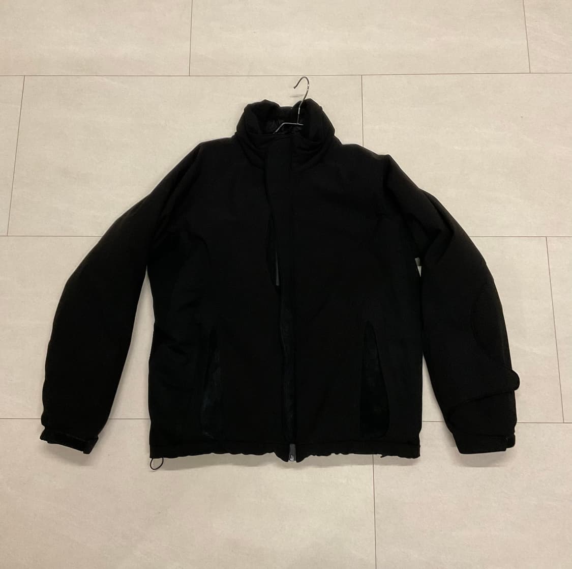 엑슬림 ep2 패딩 블랙 3사이즈 판매합니다. 상품이미지2