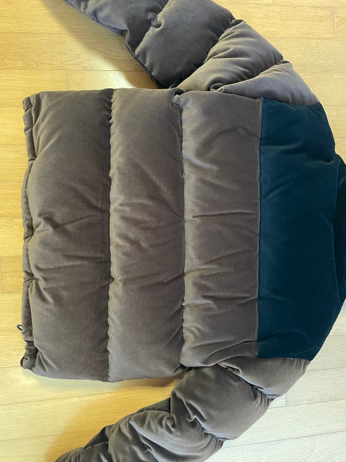 틸레이트 벨벳 다운 패딩 브라운 m사이즈 상품이미지8