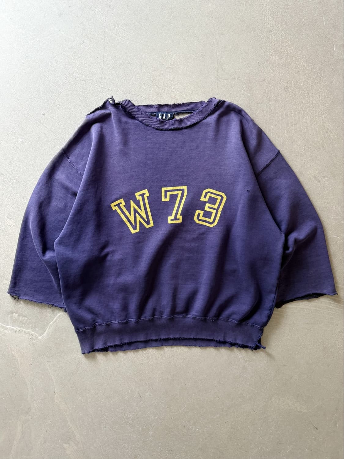 90s Old GAP W73 Distressed Sweatshirts  상품이미지8