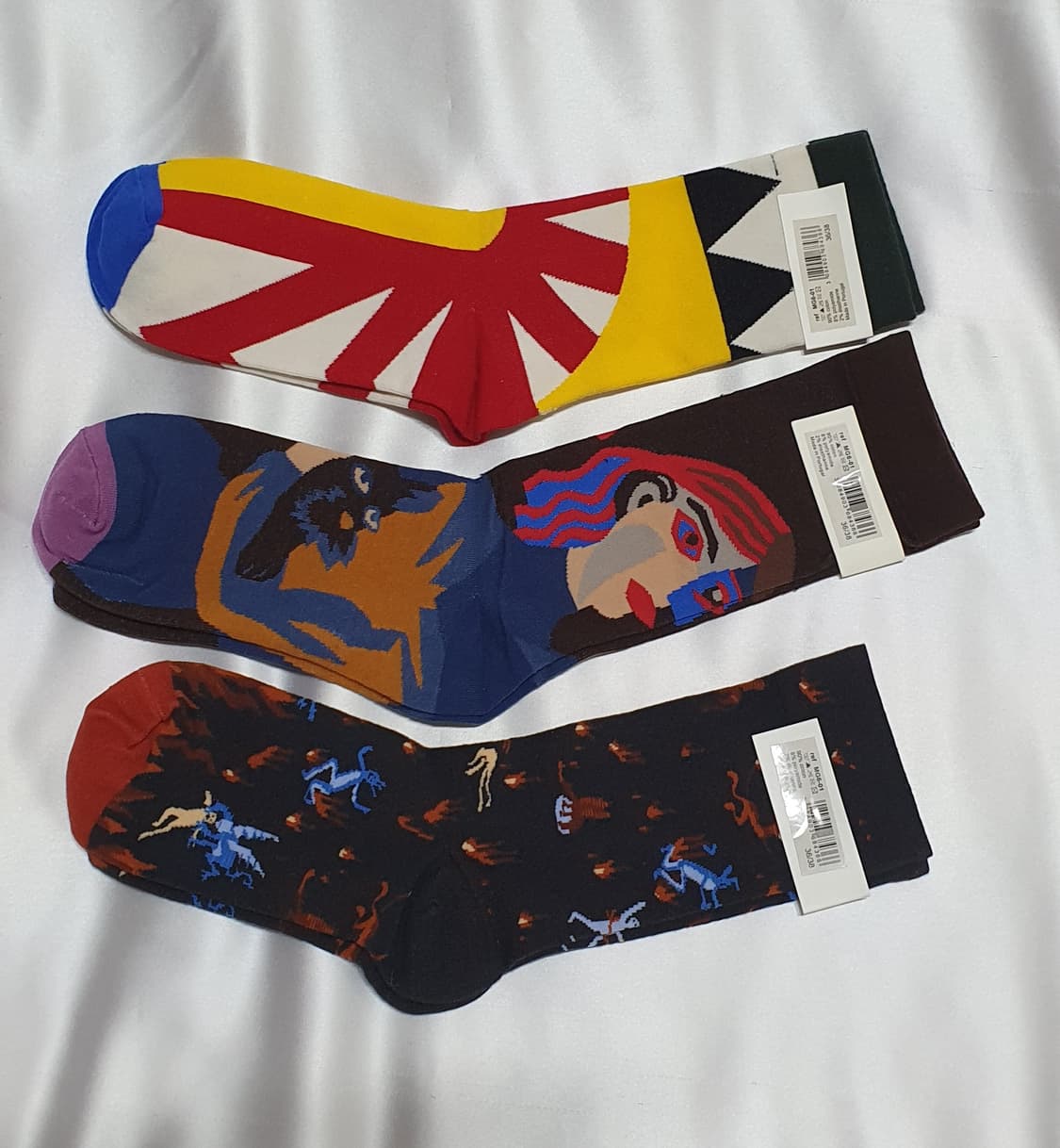 블루 퍼플 옐로우 블랙 인물화  Maison 본메종 양말 상품이미지5