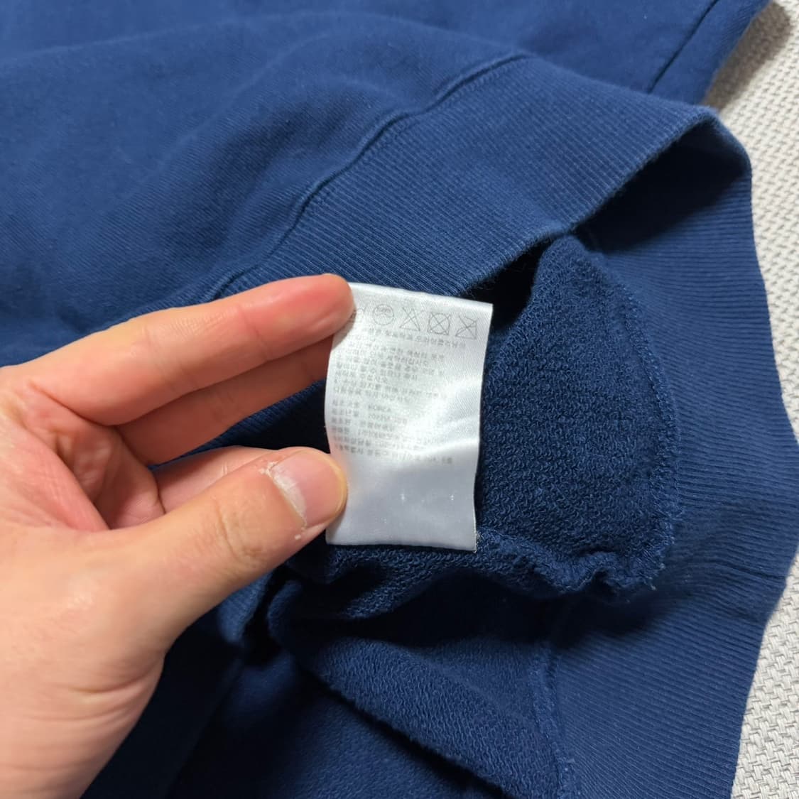 크리틱 맨투맨 상품이미지4