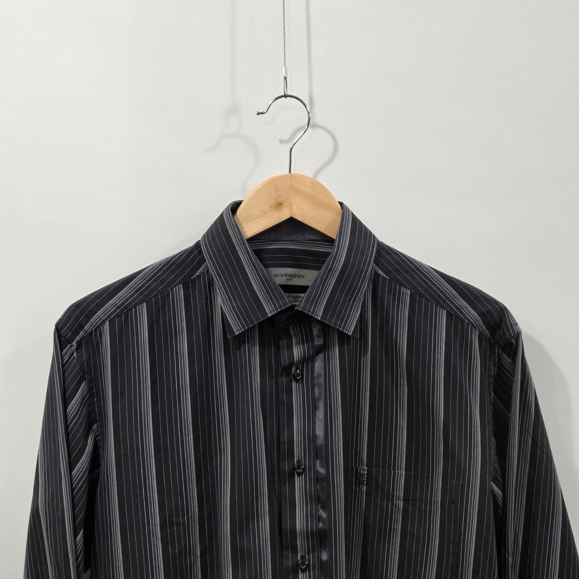 지방시 스트라이프 셔츠 100  상품이미지2