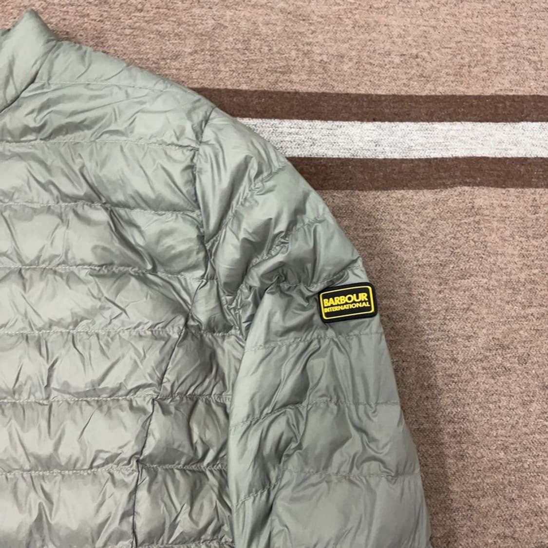 [95] 바버 다운 경량패딩 상품이미지3