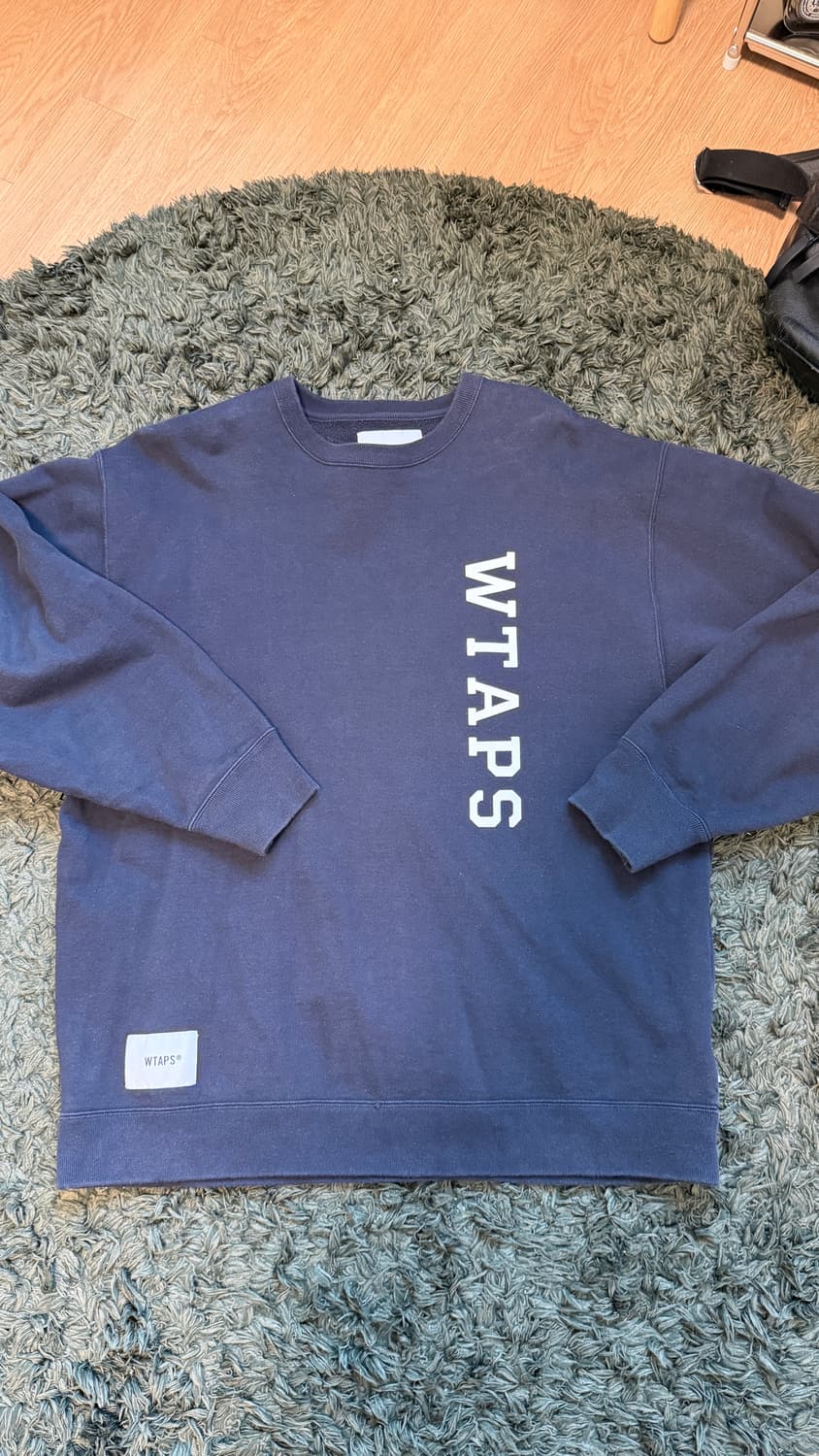 더블탭스 맨투맨 03 상품이미지1