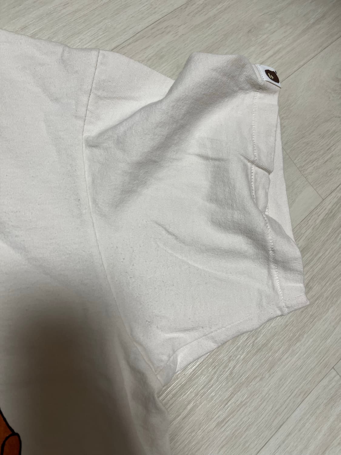 세인트미카엘 x 베이프 티셔츠 상품이미지6