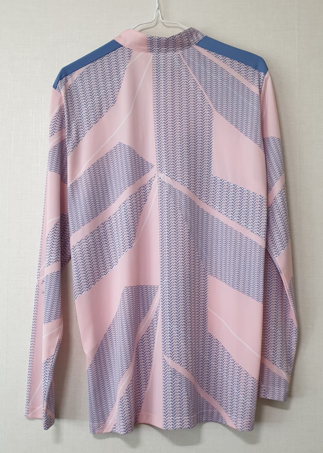 코오롱스포츠 반집업 긴팔티 100사이즈 # 상품이미지2