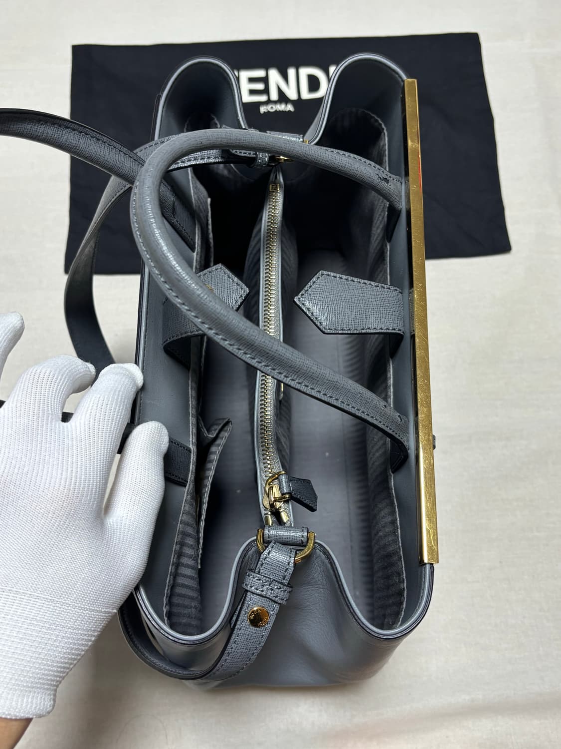 펜디 투 쥬르 백 라지 그레이 상품이미지7