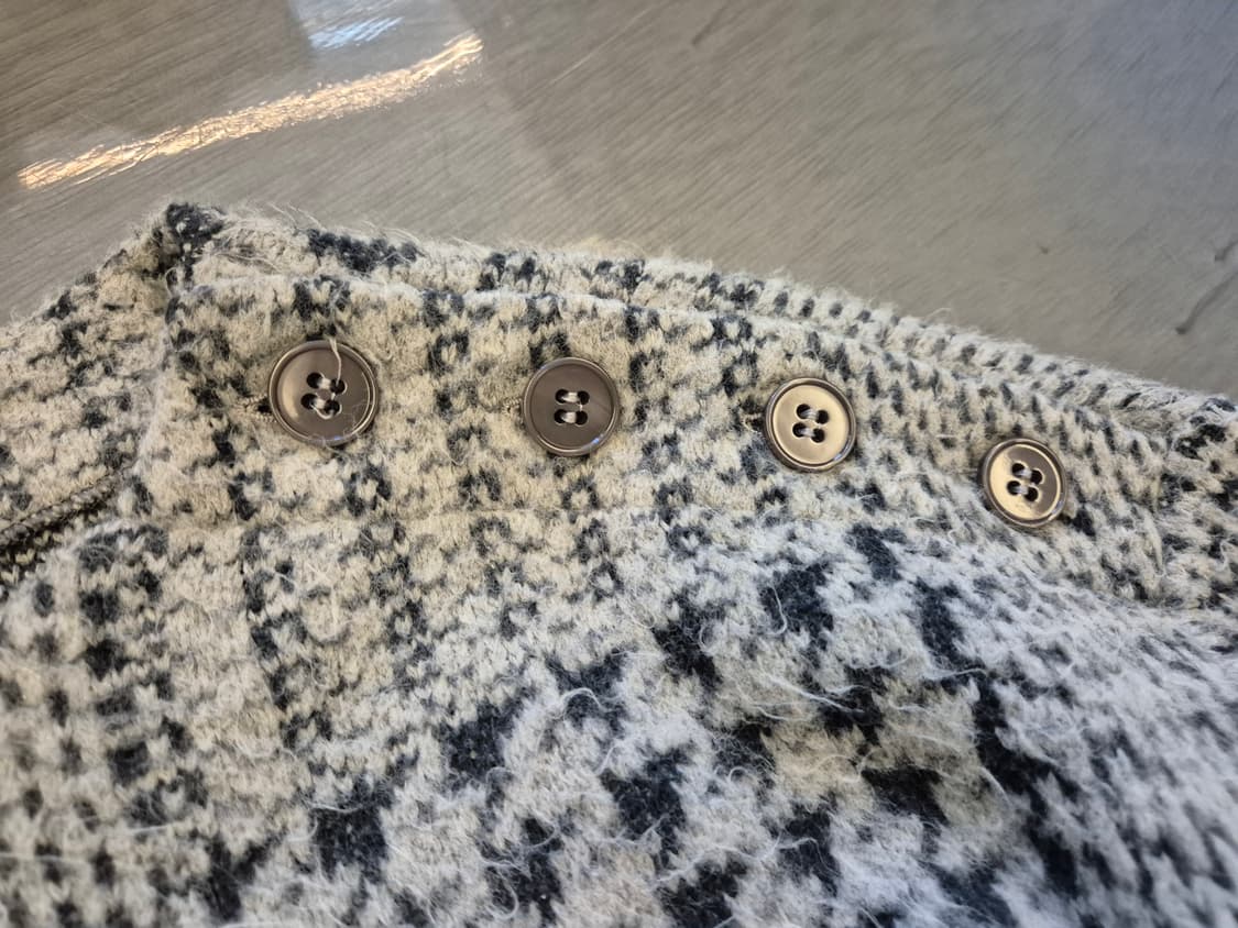 엠포리오아르마니 하운드투스 니트 상품이미지2