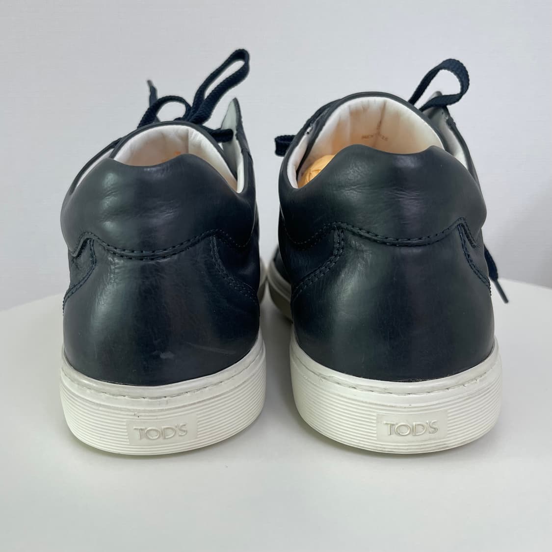 토즈 TODS 스니커즈 네이비 43 (280) 상품이미지3