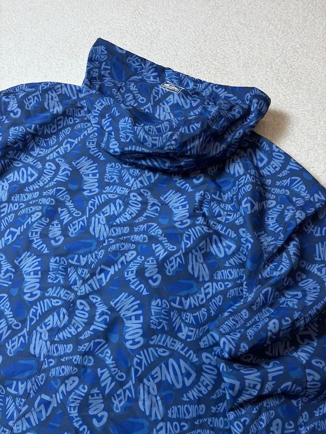 커버낫 X 퀵실버 21ss 서퍼 윈드 브레이커 재킷 PN7147 상품이미지6