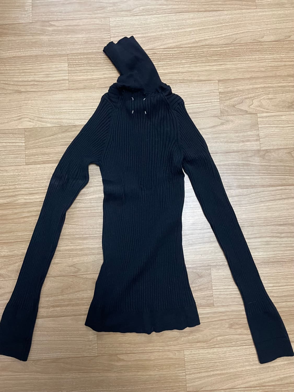 메종마르지엘라 터틀넥니트 스몰사이즈 상품이미지2