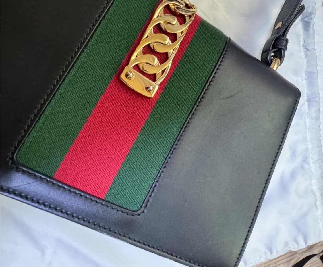 정품 구찌 실비 숄더백 (블랙) 상품이미지5