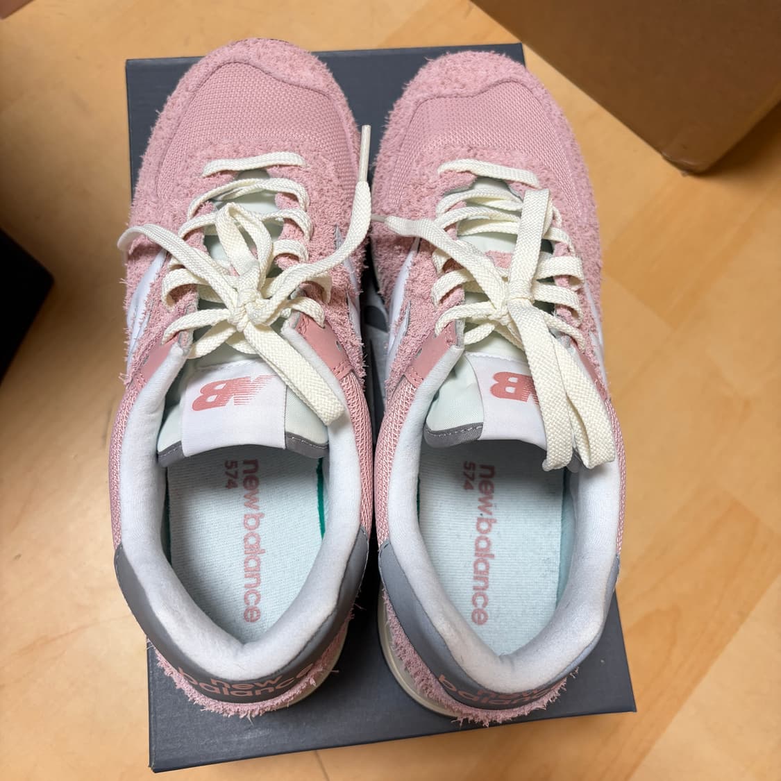 뉴발란스 574 헤리티지 멜로우 핑크 U574HSA 275사이즈 상품이미지4