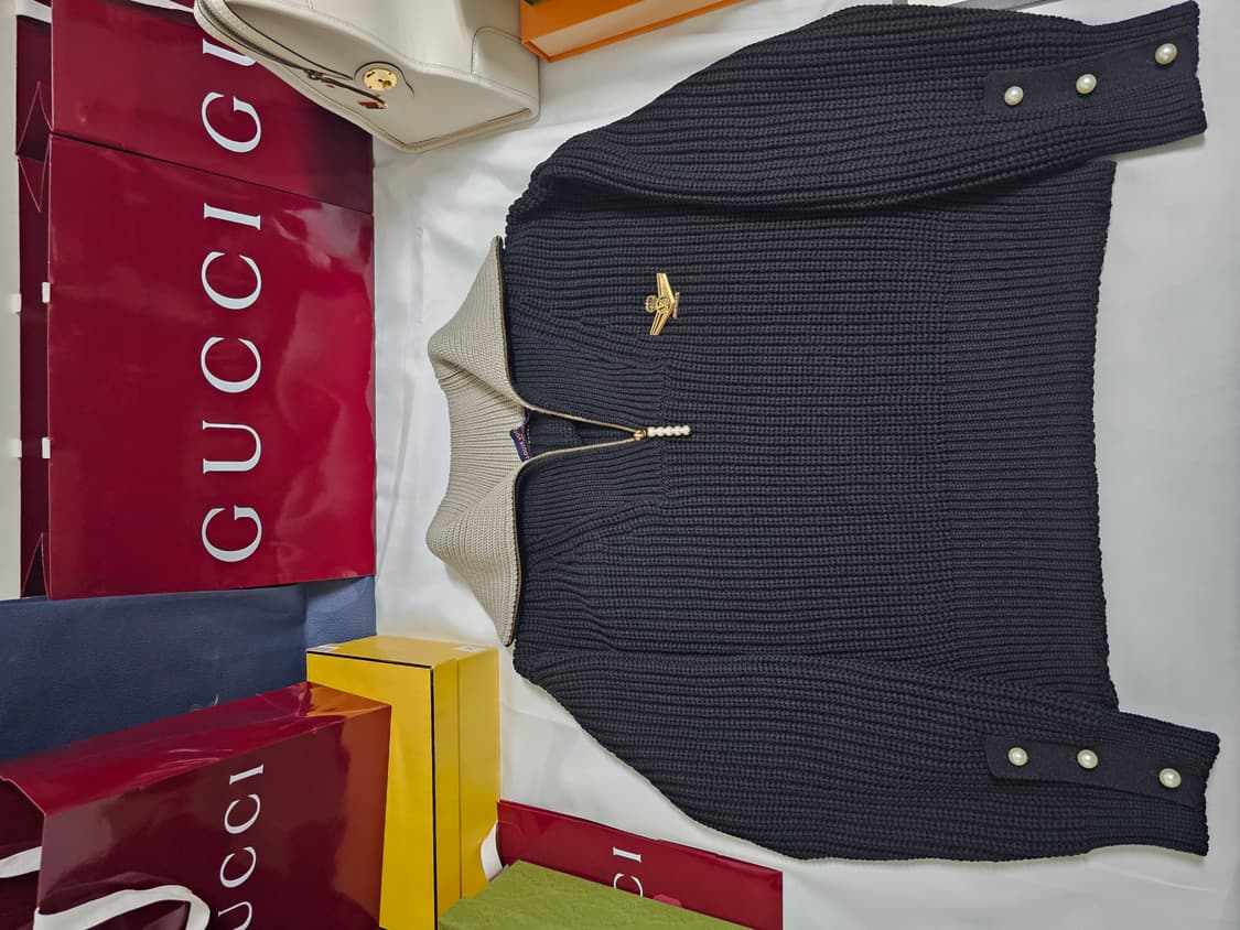 25ss루이비통니트집업 팝니다 상품이미지1