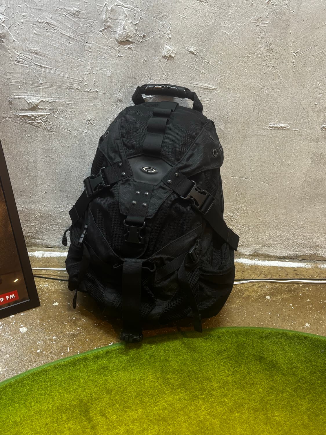 오클리 아이콘 RC 백팩 블랙아웃 상품이미지3