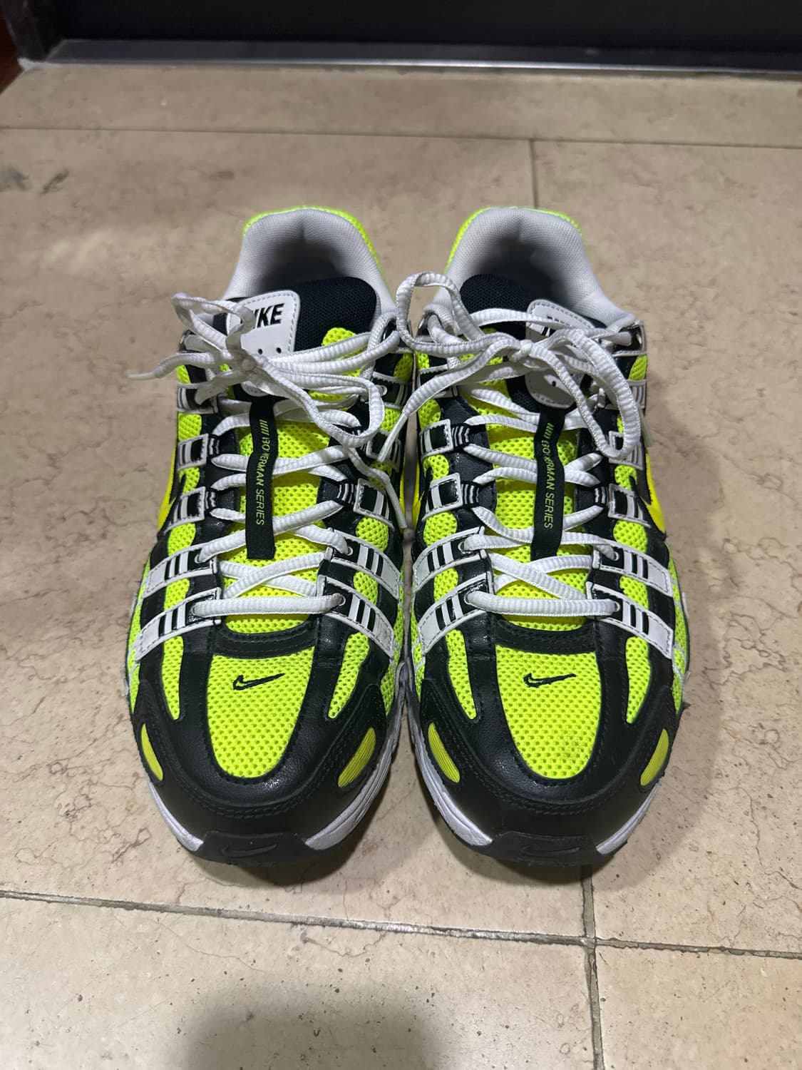 p-6000 CD6404-007 (레몬베놈) 판매합니다. 상품이미지1