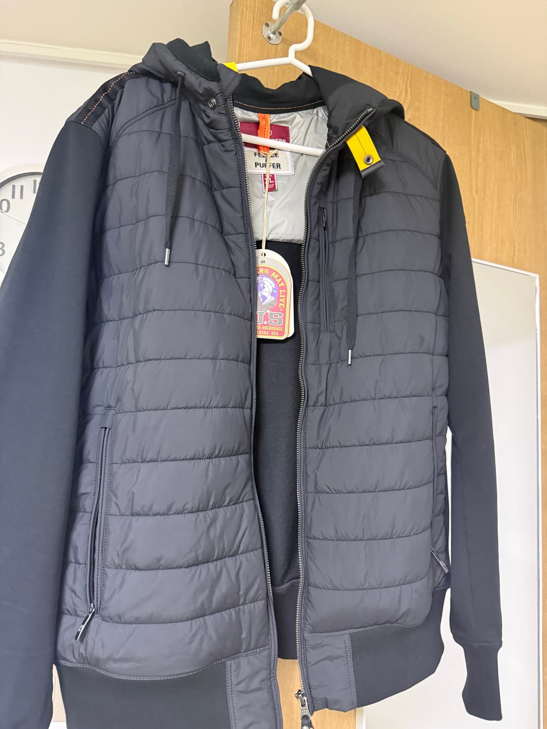 파라점퍼스 니트경량패딩 XL 새제품 상품이미지1