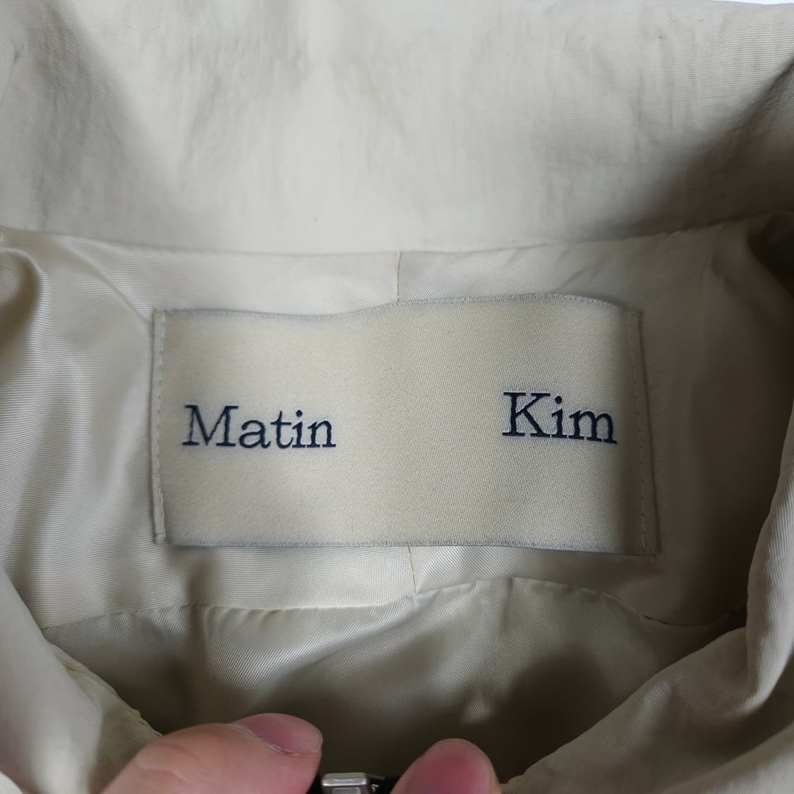 마뗑킴 베이지 봄버 자켓 상품이미지3