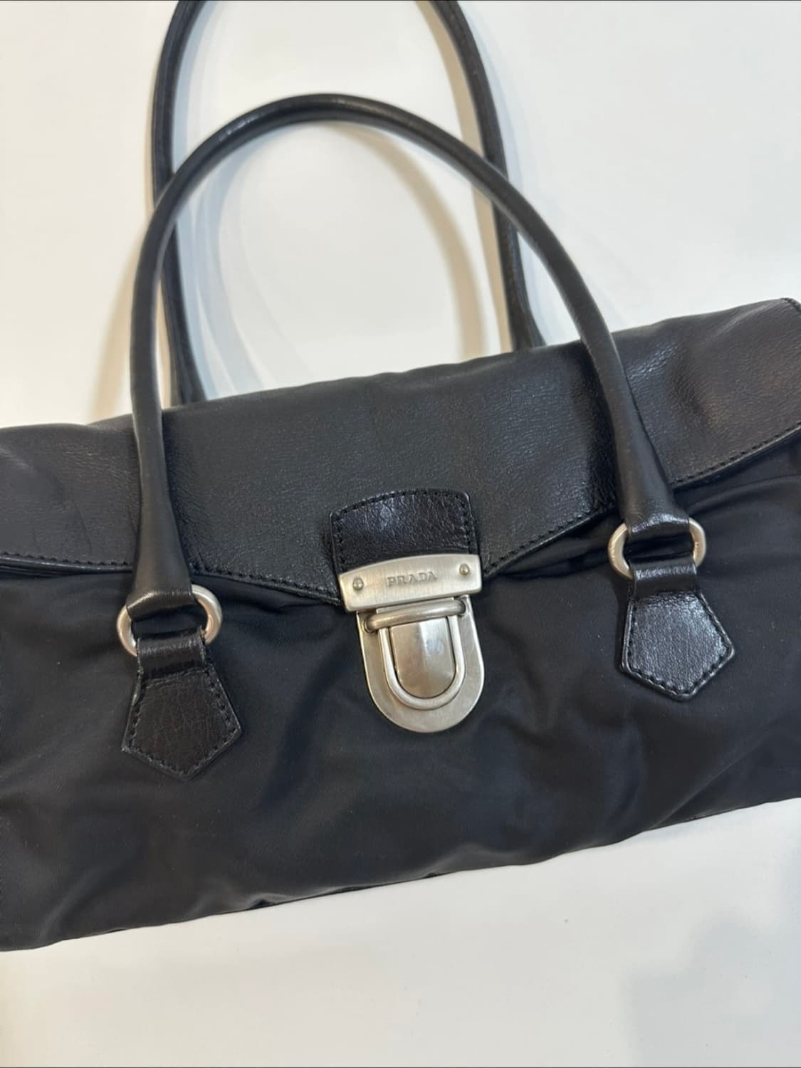 프라다 빈티지 바게트 숄더백  상품이미지2