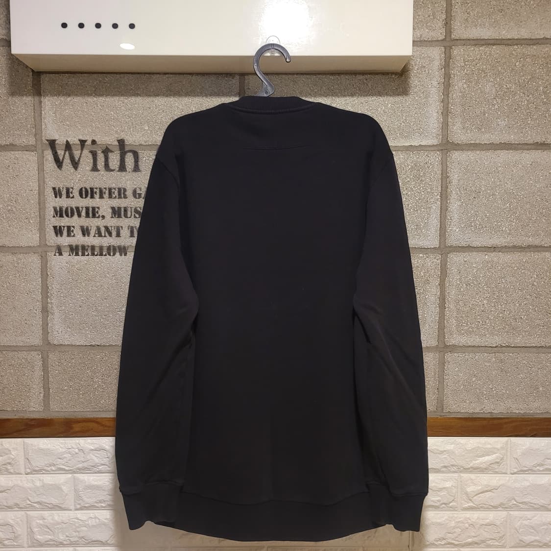 지방시 성모마리아 오버 맨투맨 M 상품이미지2