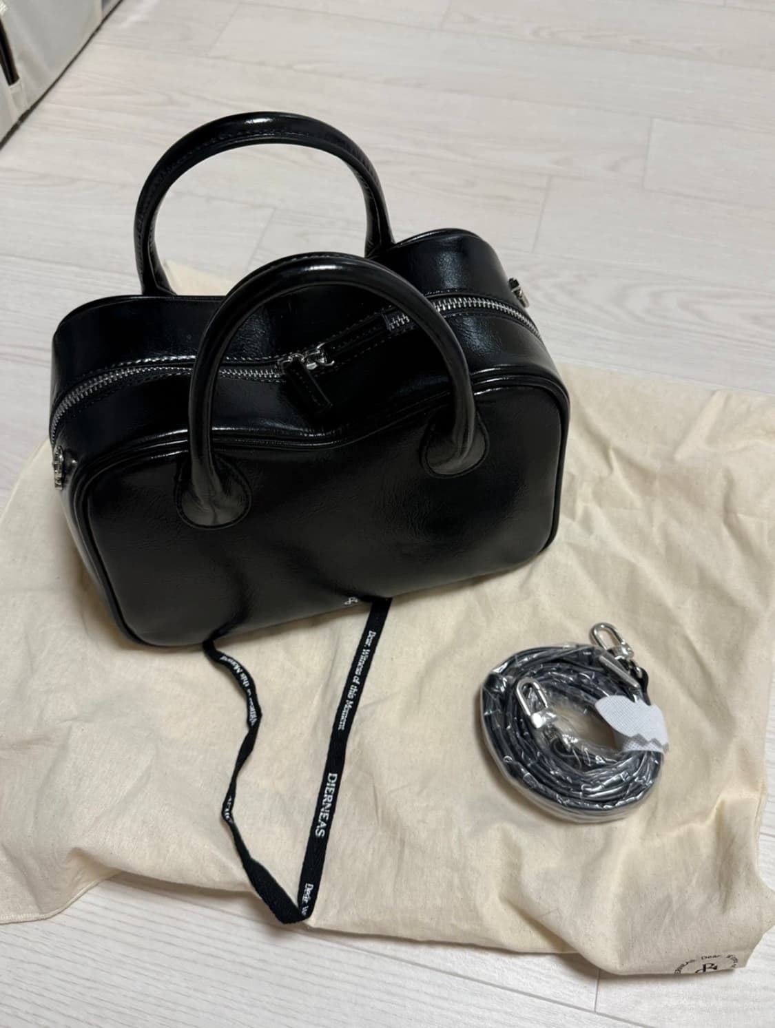 디어니스 패네백 가방 상품이미지1