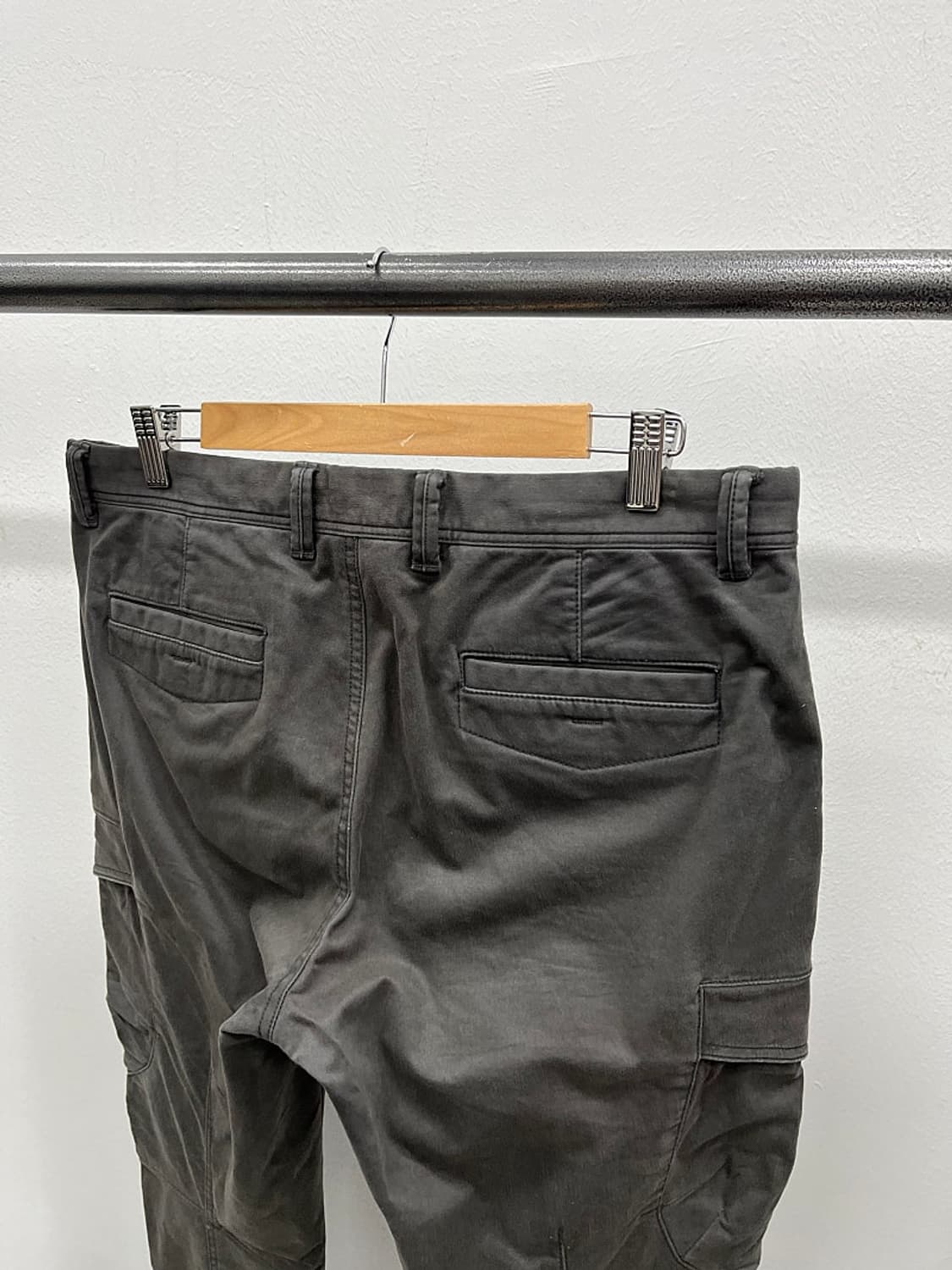 33) CP컴퍼니 몰스킨 스판 카고팬츠  상품이미지7