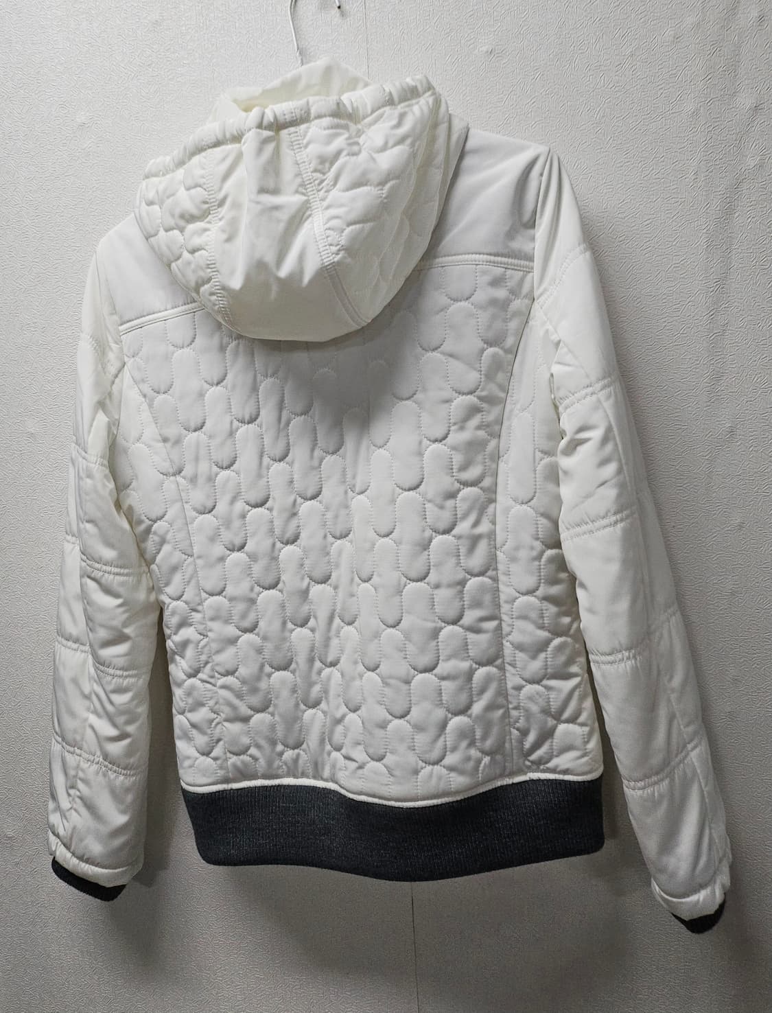 FG 화이트 퀼팅 후드 패딩 점퍼 90 상품이미지2