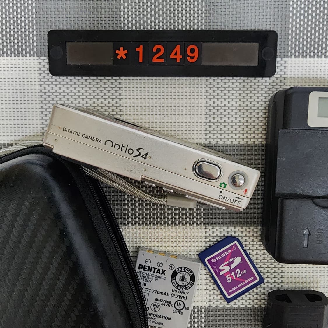 펜탁스 옵티오 S4 디지털카메라 파우치포함 상품이미지3
