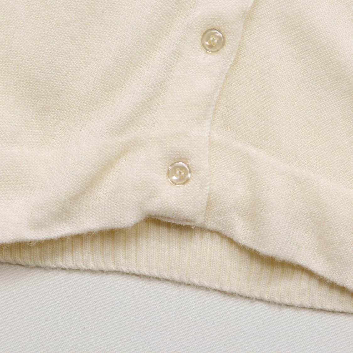 70s IZOD 라코스테 아크릴 가디건 화이트 상품이미지4
