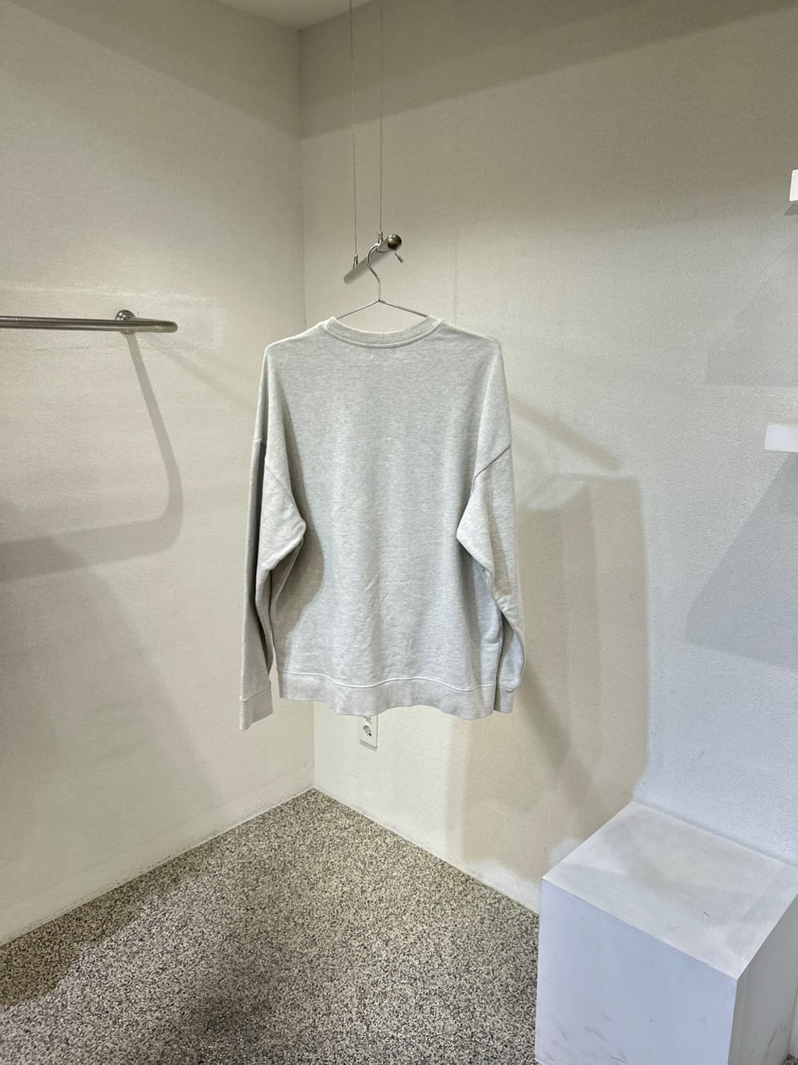 A.P.C. 로고 맨투맨 상품이미지2