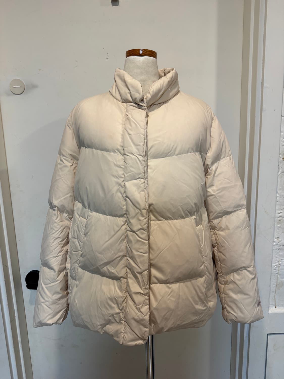 써스데이아일랜드 폭스퍼 덕다운  패딩 상품이미지3