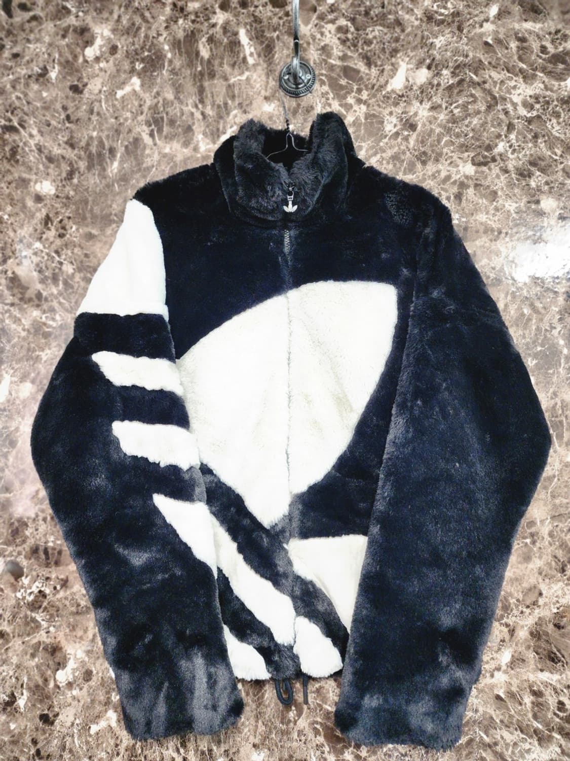 아디다스 털 집업.  상품이미지1