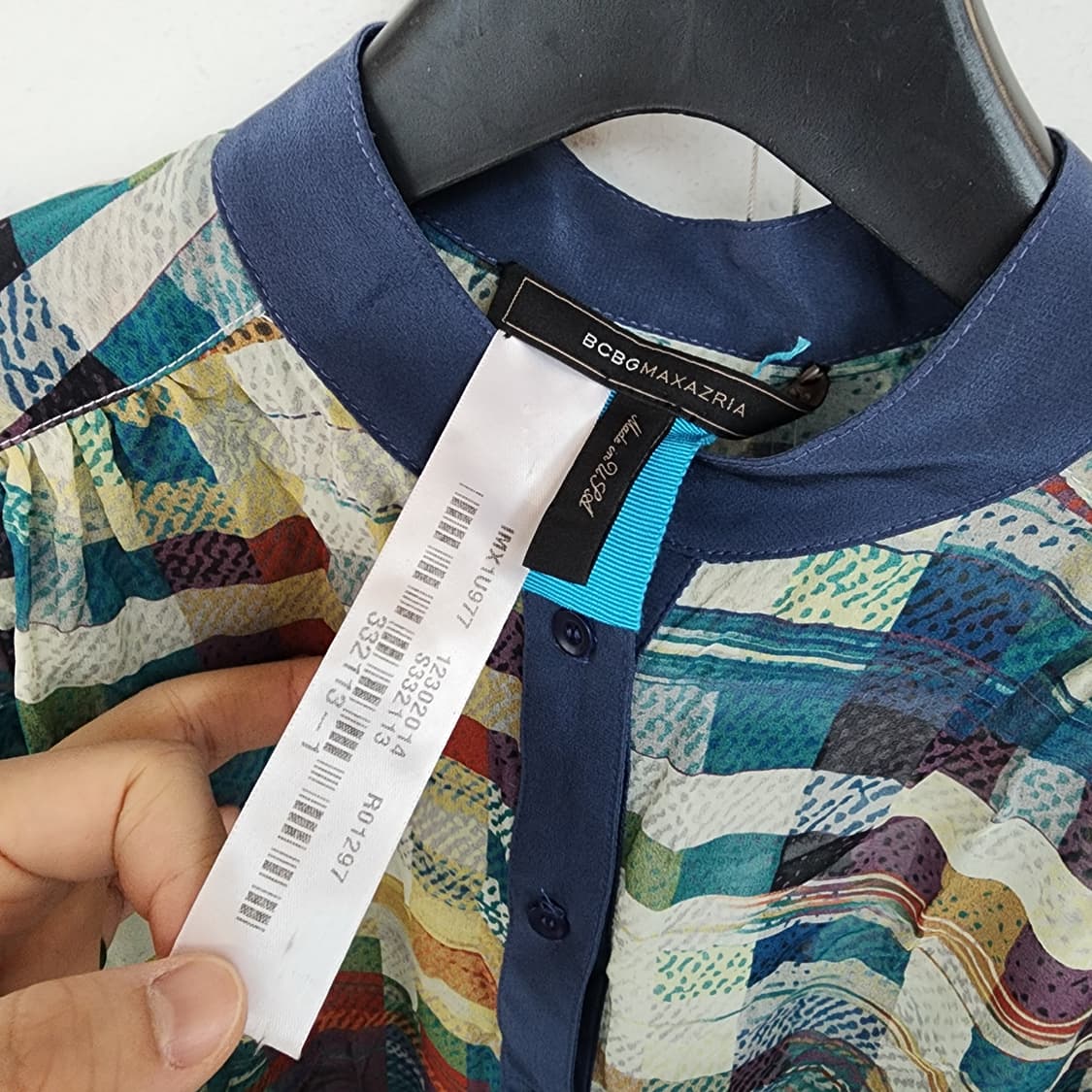 BCBG 체크 패턴 실크 블라우스 상품이미지5