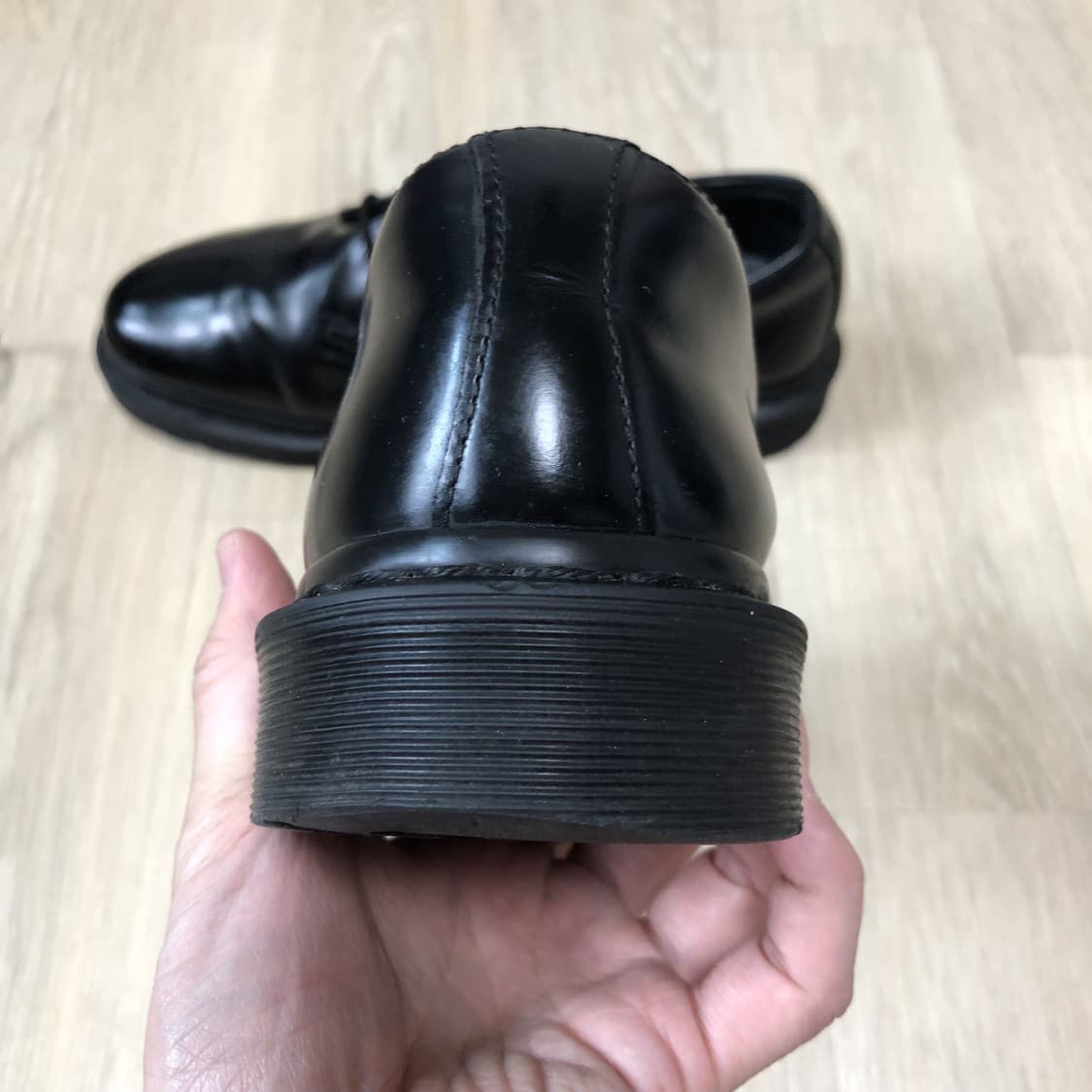 (270) 닥터마틴 Dr.martens 1461 모노 3홀 무광 블랙 상품이미지2