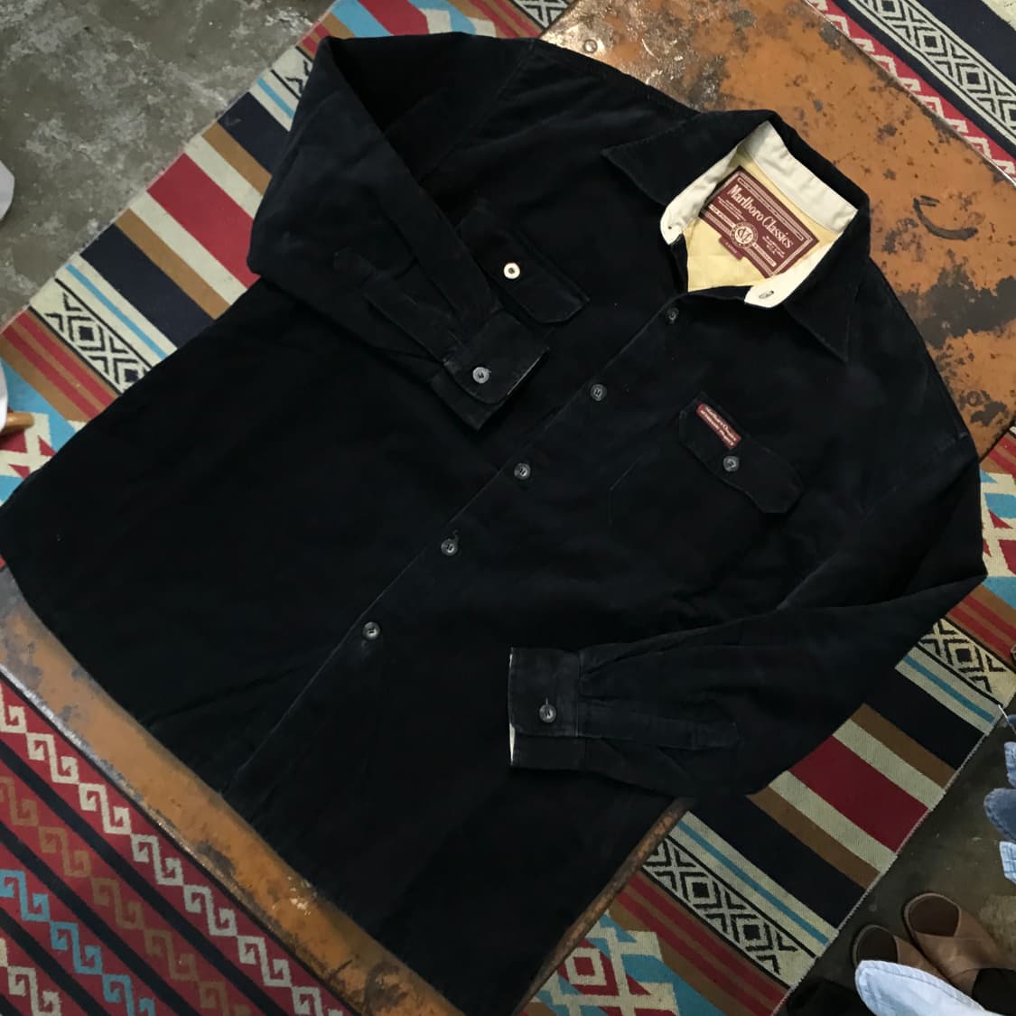 말보로 클래식 블랙 코듀로이 누빔 패딩 셔츠 남성 105 110 상품이미지2