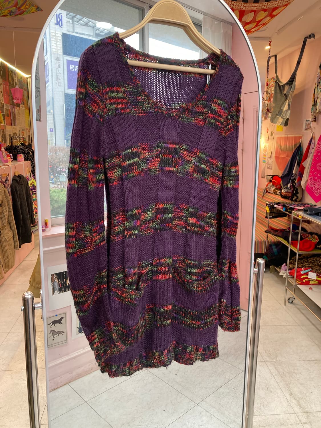 에스닉 퍼플 브이넥 롱 니트 상품이미지1