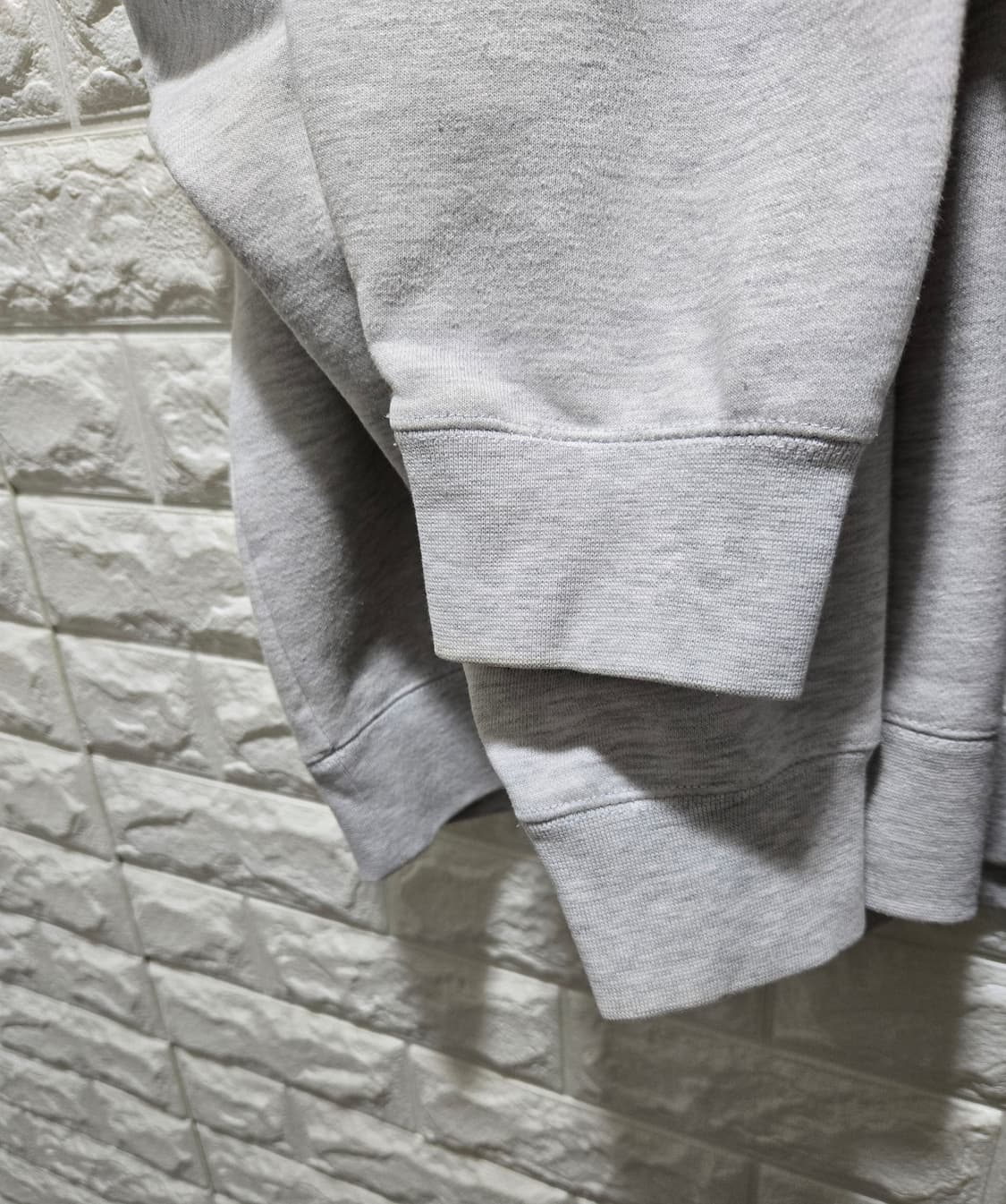 오베이 자수로고 기모 맨투맨 크루넥 티셔츠 100~105 상품이미지6