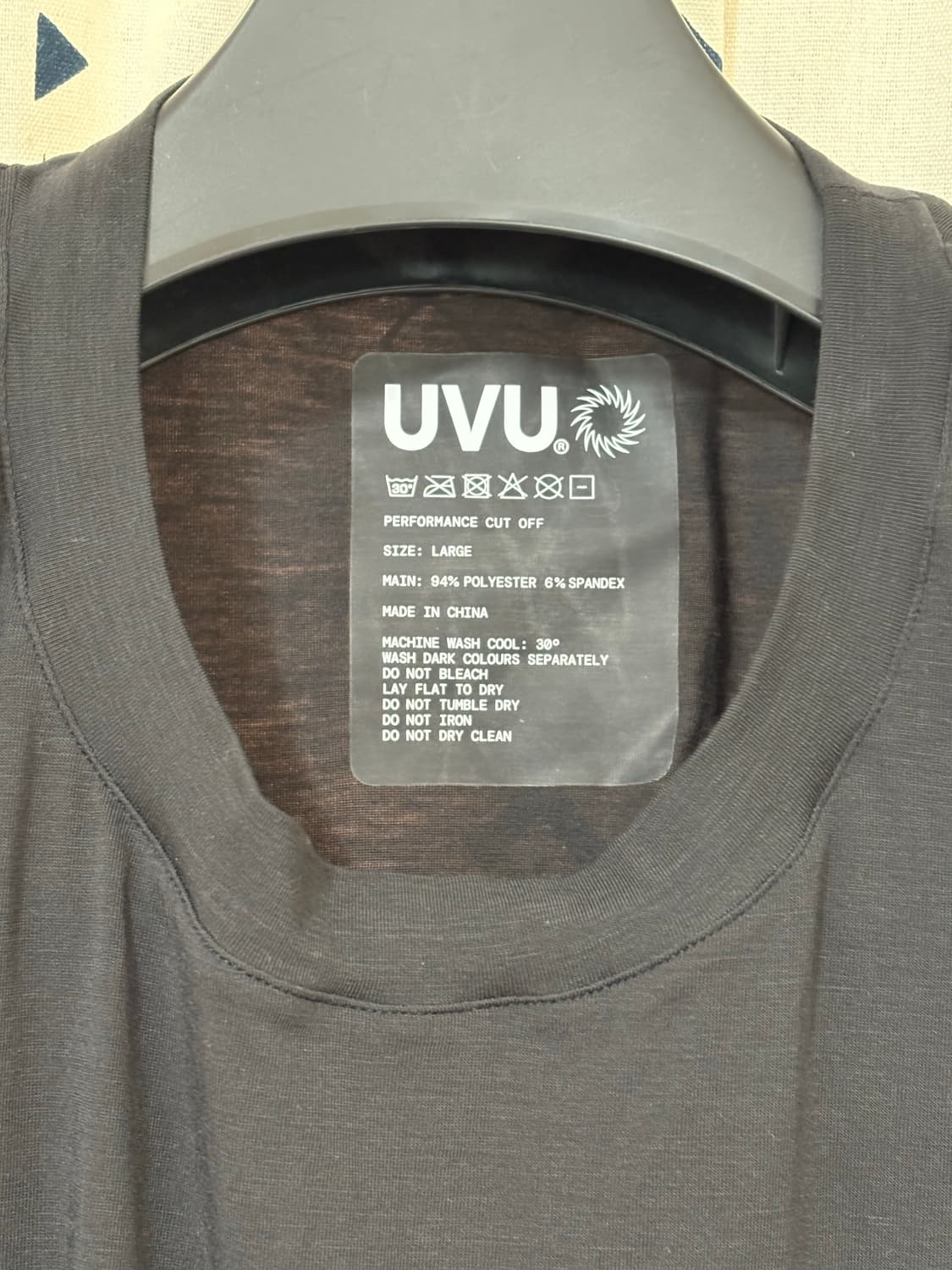 UVU / 퍼포먼스 컷오프 슬리브리스  상품이미지4