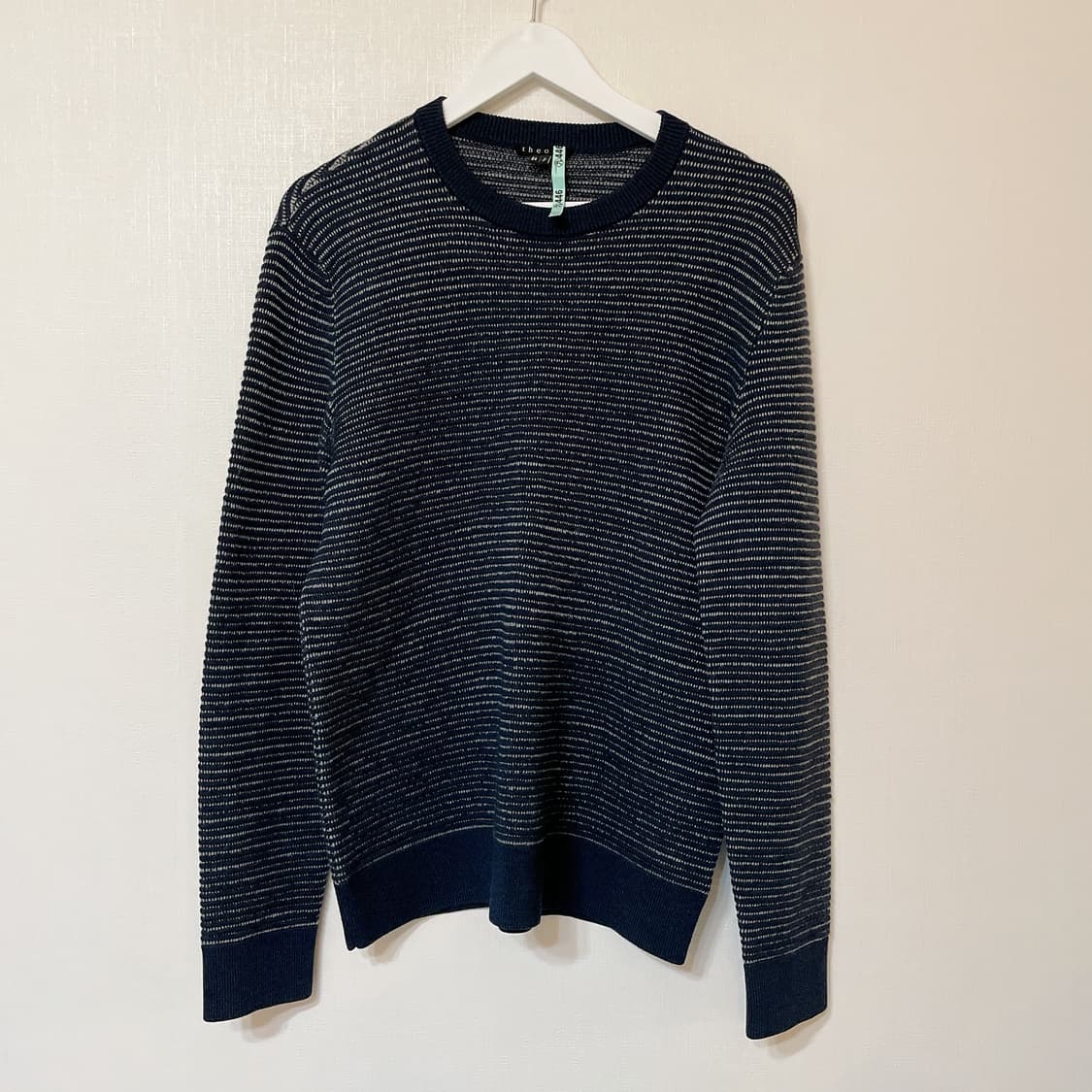 띠어리 울 니트 90사이즈 남녀공용 상품이미지1