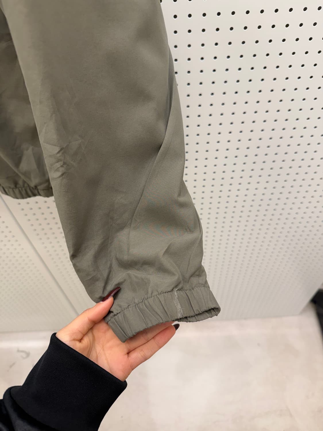 나이키 스우시 반집업 웜업 바람막이 카키 U1261 상품이미지4