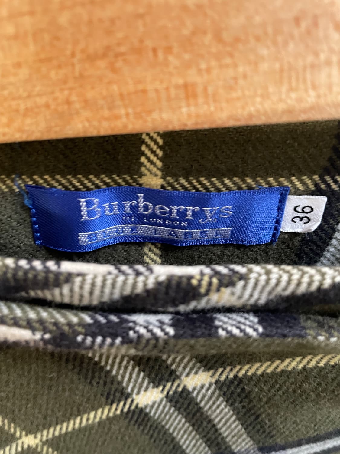 버버리 블루라벨 벨트 랩스커트 상품이미지7