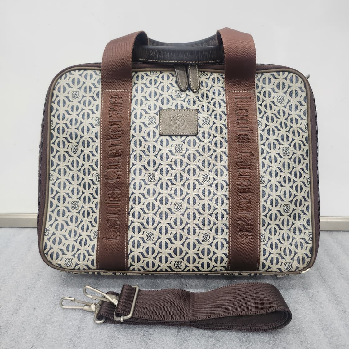 루이까또즈 모노그램 패턴 백 27x34cm 상품이미지1