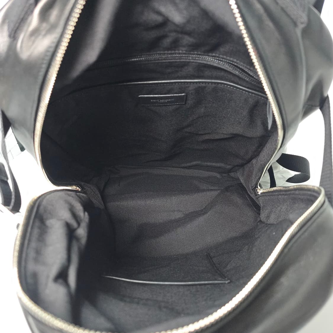 생로랑 시티 트래킹 백팩 상품이미지9