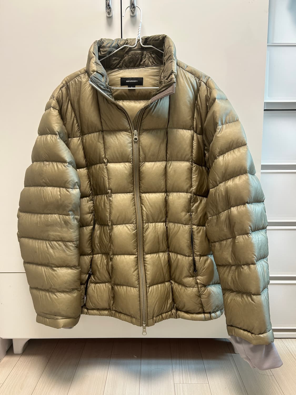 999휴머니티 모듈러 라이트 구스 푸퍼 카키 2(M) 상품이미지1