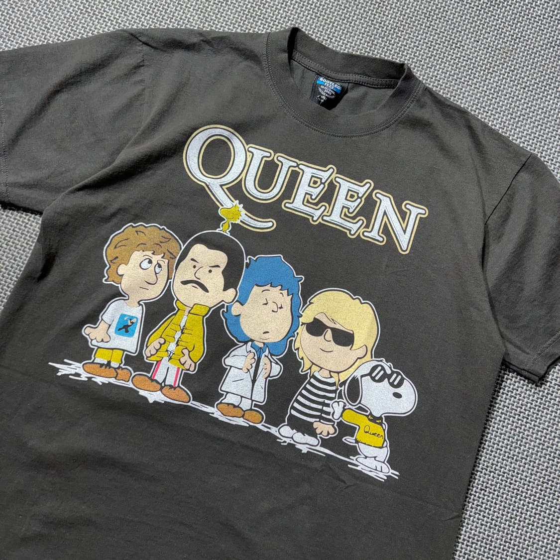 새상품) 퀸 락밴드 프린팅 티셔츠 (L/XL) 상품이미지3