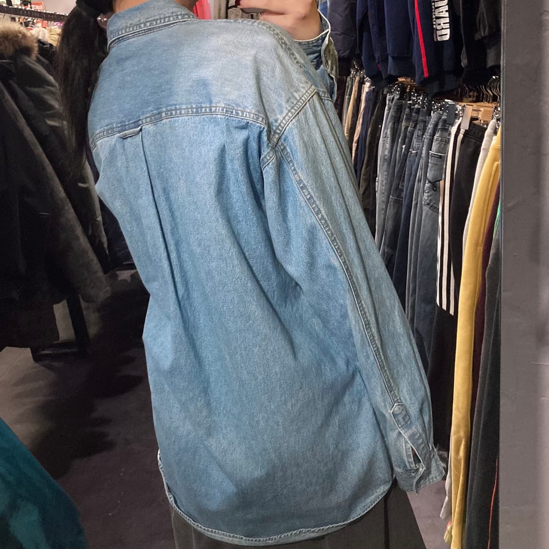 [IM] 90s 워너브로스 루니툰즈 자수 데님 셔츠 상품이미지6