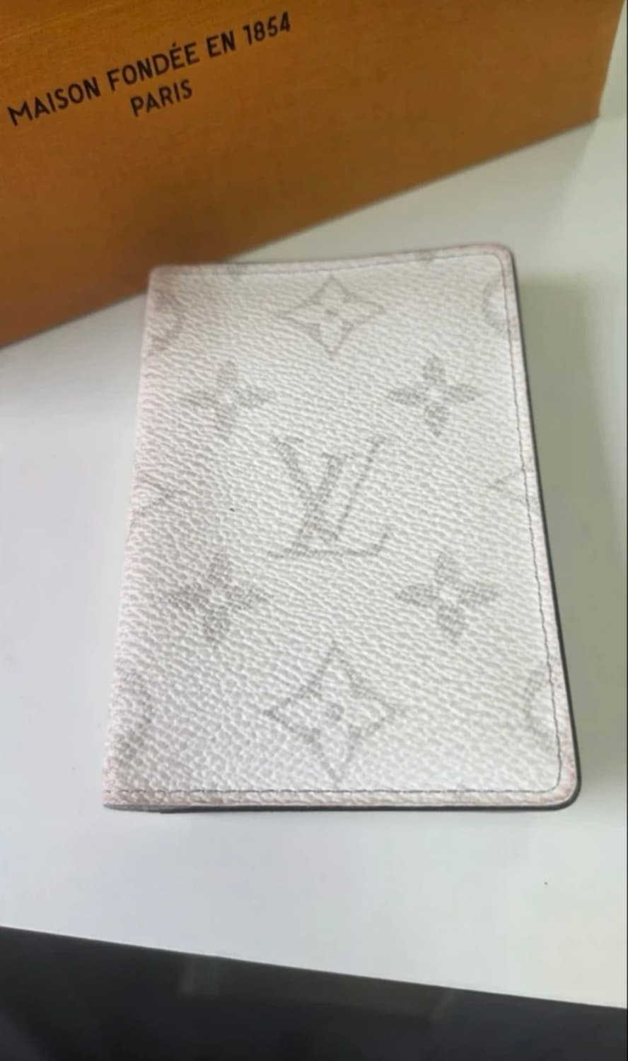 루이비통 지갑 상품이미지2